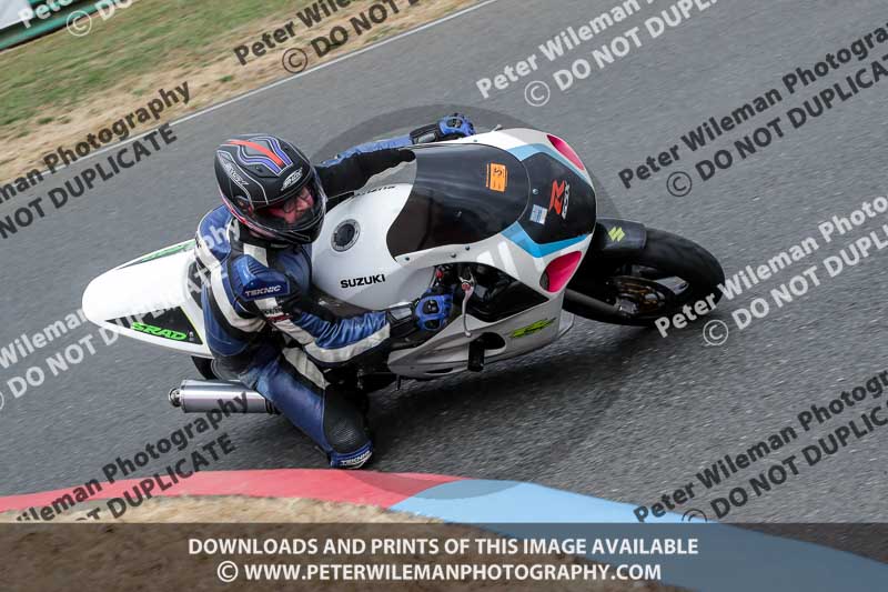enduro digital images;event digital images;eventdigitalimages;mallory park;mallory park photographs;mallory park trackday;mallory park trackday photographs;no limits trackdays;peter wileman photography;racing digital images;trackday digital images;trackday photos