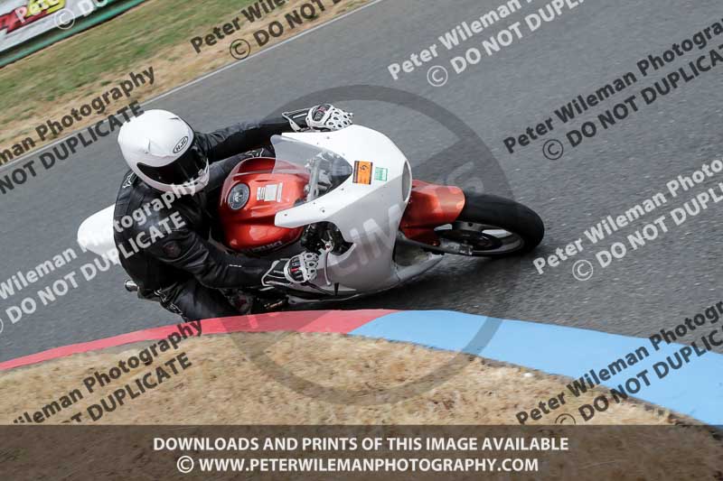 enduro digital images;event digital images;eventdigitalimages;mallory park;mallory park photographs;mallory park trackday;mallory park trackday photographs;no limits trackdays;peter wileman photography;racing digital images;trackday digital images;trackday photos