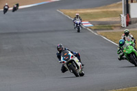 enduro-digital-images;event-digital-images;eventdigitalimages;mallory-park;mallory-park-photographs;mallory-park-trackday;mallory-park-trackday-photographs;no-limits-trackdays;peter-wileman-photography;racing-digital-images;trackday-digital-images;trackday-photos