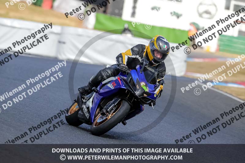 enduro digital images;event digital images;eventdigitalimages;mallory park;mallory park photographs;mallory park trackday;mallory park trackday photographs;no limits trackdays;peter wileman photography;racing digital images;trackday digital images;trackday photos