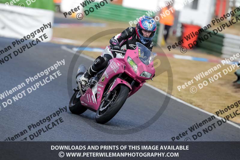 enduro digital images;event digital images;eventdigitalimages;mallory park;mallory park photographs;mallory park trackday;mallory park trackday photographs;no limits trackdays;peter wileman photography;racing digital images;trackday digital images;trackday photos