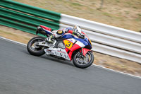 enduro-digital-images;event-digital-images;eventdigitalimages;mallory-park;mallory-park-photographs;mallory-park-trackday;mallory-park-trackday-photographs;no-limits-trackdays;peter-wileman-photography;racing-digital-images;trackday-digital-images;trackday-photos