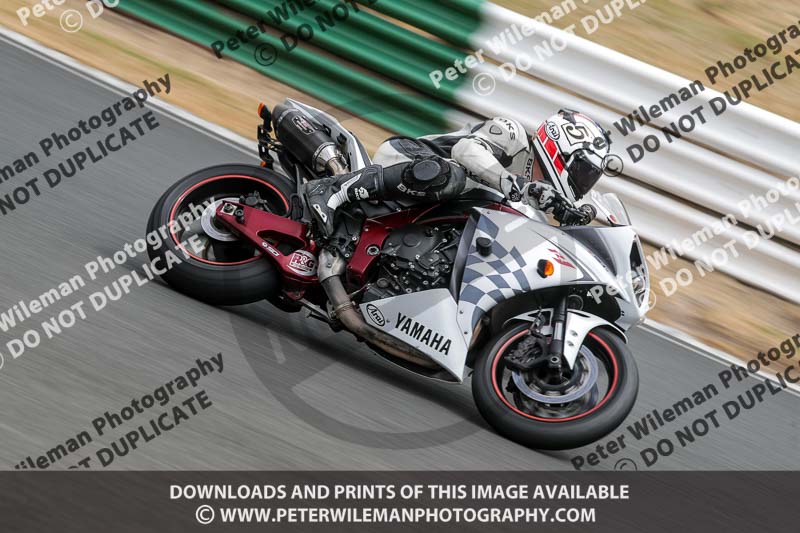 enduro digital images;event digital images;eventdigitalimages;mallory park;mallory park photographs;mallory park trackday;mallory park trackday photographs;no limits trackdays;peter wileman photography;racing digital images;trackday digital images;trackday photos