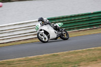 enduro-digital-images;event-digital-images;eventdigitalimages;mallory-park;mallory-park-photographs;mallory-park-trackday;mallory-park-trackday-photographs;no-limits-trackdays;peter-wileman-photography;racing-digital-images;trackday-digital-images;trackday-photos