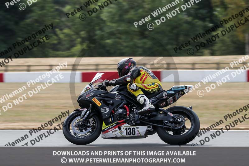 donington no limits trackday;donington park photographs;donington trackday photographs;no limits trackdays;peter wileman photography;trackday digital images;trackday photos