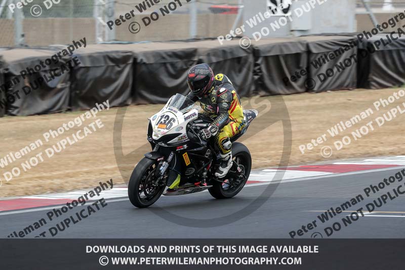 donington no limits trackday;donington park photographs;donington trackday photographs;no limits trackdays;peter wileman photography;trackday digital images;trackday photos