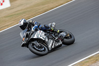 donington-no-limits-trackday;donington-park-photographs;donington-trackday-photographs;no-limits-trackdays;peter-wileman-photography;trackday-digital-images;trackday-photos