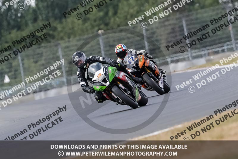 donington no limits trackday;donington park photographs;donington trackday photographs;no limits trackdays;peter wileman photography;trackday digital images;trackday photos