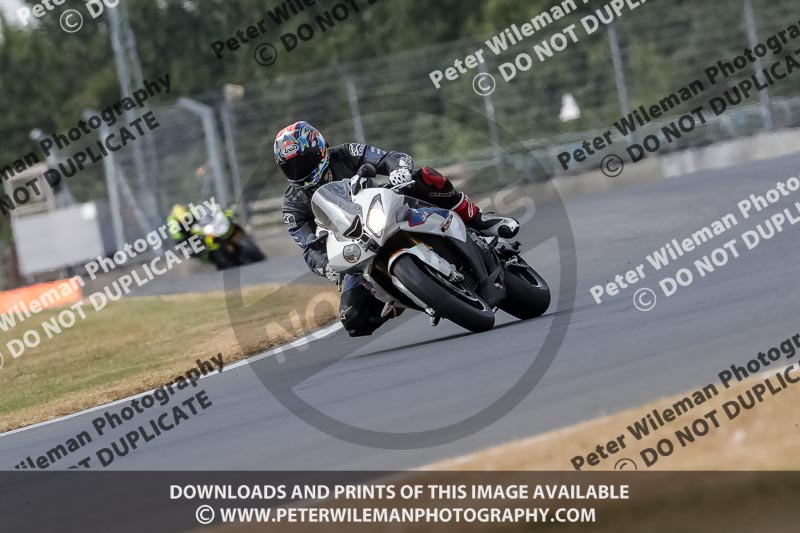 donington no limits trackday;donington park photographs;donington trackday photographs;no limits trackdays;peter wileman photography;trackday digital images;trackday photos