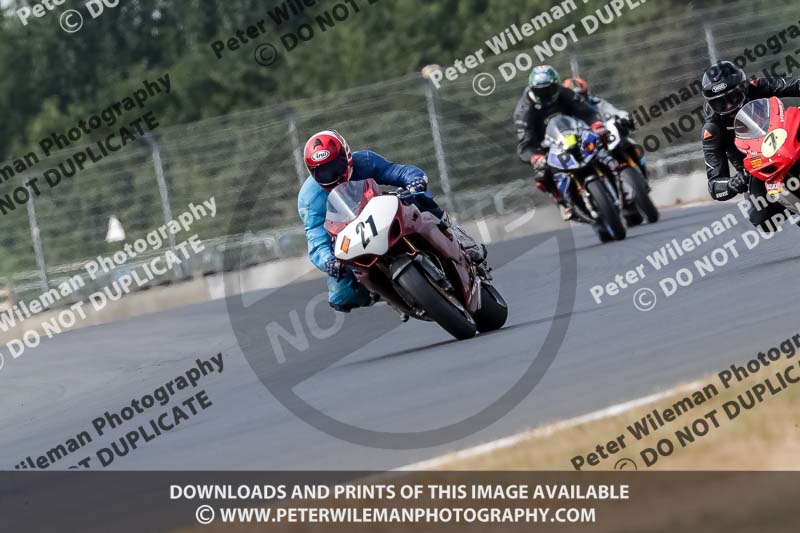 donington no limits trackday;donington park photographs;donington trackday photographs;no limits trackdays;peter wileman photography;trackday digital images;trackday photos