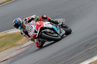 donington-no-limits-trackday;donington-park-photographs;donington-trackday-photographs;no-limits-trackdays;peter-wileman-photography;trackday-digital-images;trackday-photos