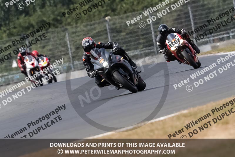 donington no limits trackday;donington park photographs;donington trackday photographs;no limits trackdays;peter wileman photography;trackday digital images;trackday photos