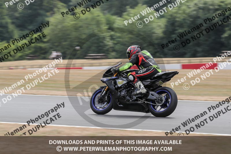 donington no limits trackday;donington park photographs;donington trackday photographs;no limits trackdays;peter wileman photography;trackday digital images;trackday photos