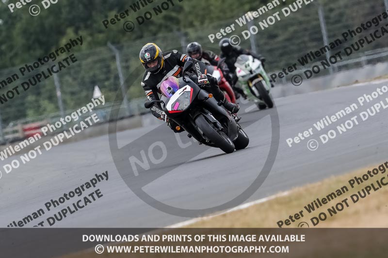 donington no limits trackday;donington park photographs;donington trackday photographs;no limits trackdays;peter wileman photography;trackday digital images;trackday photos