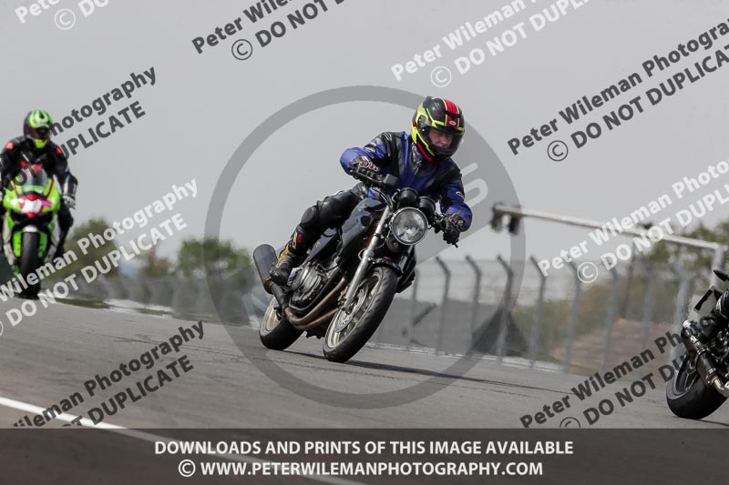 donington no limits trackday;donington park photographs;donington trackday photographs;no limits trackdays;peter wileman photography;trackday digital images;trackday photos