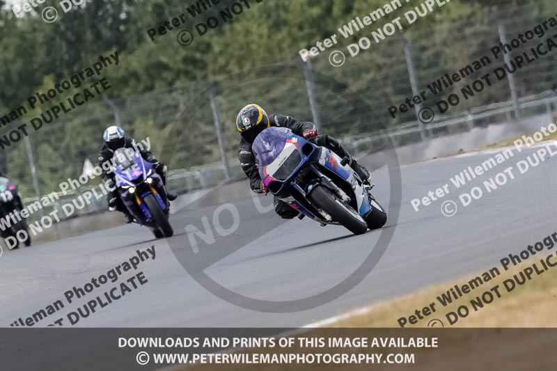 donington no limits trackday;donington park photographs;donington trackday photographs;no limits trackdays;peter wileman photography;trackday digital images;trackday photos