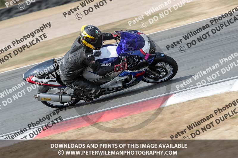 donington no limits trackday;donington park photographs;donington trackday photographs;no limits trackdays;peter wileman photography;trackday digital images;trackday photos