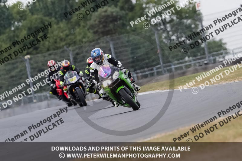 donington no limits trackday;donington park photographs;donington trackday photographs;no limits trackdays;peter wileman photography;trackday digital images;trackday photos