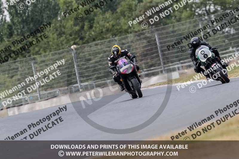 donington no limits trackday;donington park photographs;donington trackday photographs;no limits trackdays;peter wileman photography;trackday digital images;trackday photos