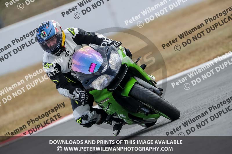 donington no limits trackday;donington park photographs;donington trackday photographs;no limits trackdays;peter wileman photography;trackday digital images;trackday photos