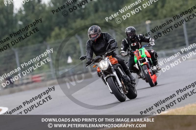 donington no limits trackday;donington park photographs;donington trackday photographs;no limits trackdays;peter wileman photography;trackday digital images;trackday photos