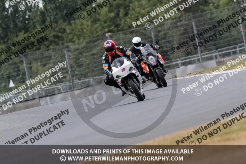 donington no limits trackday;donington park photographs;donington trackday photographs;no limits trackdays;peter wileman photography;trackday digital images;trackday photos