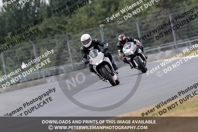 donington no limits trackday;donington park photographs;donington trackday photographs;no limits trackdays;peter wileman photography;trackday digital images;trackday photos