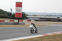 donington-no-limits-trackday;donington-park-photographs;donington-trackday-photographs;no-limits-trackdays;peter-wileman-photography;trackday-digital-images;trackday-photos