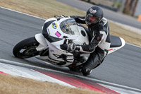 donington-no-limits-trackday;donington-park-photographs;donington-trackday-photographs;no-limits-trackdays;peter-wileman-photography;trackday-digital-images;trackday-photos