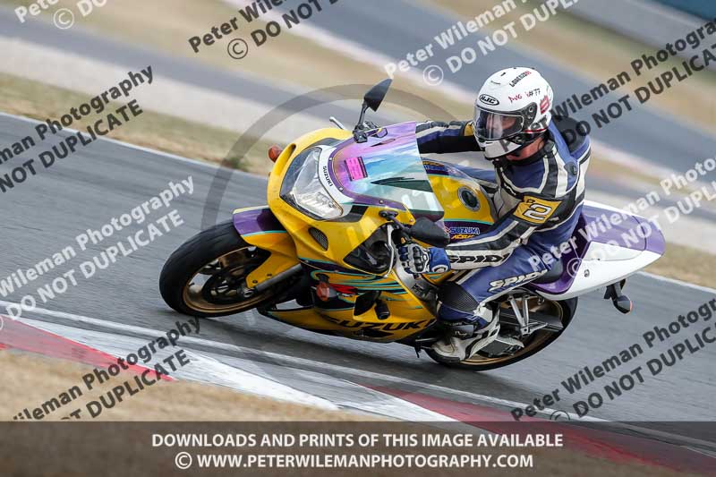 donington no limits trackday;donington park photographs;donington trackday photographs;no limits trackdays;peter wileman photography;trackday digital images;trackday photos