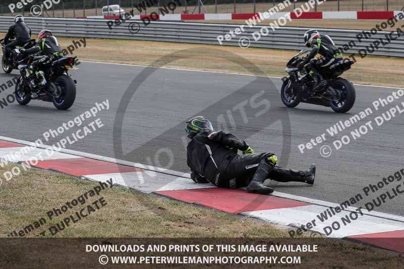 donington no limits trackday;donington park photographs;donington trackday photographs;no limits trackdays;peter wileman photography;trackday digital images;trackday photos