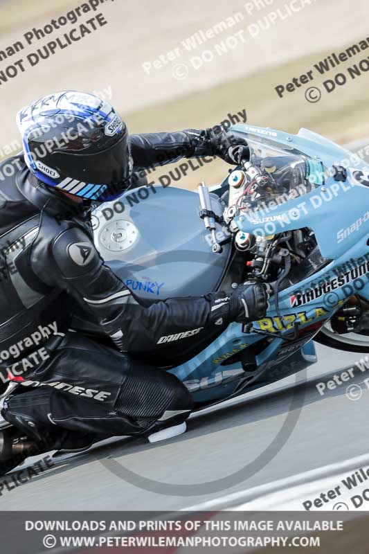 donington no limits trackday;donington park photographs;donington trackday photographs;no limits trackdays;peter wileman photography;trackday digital images;trackday photos