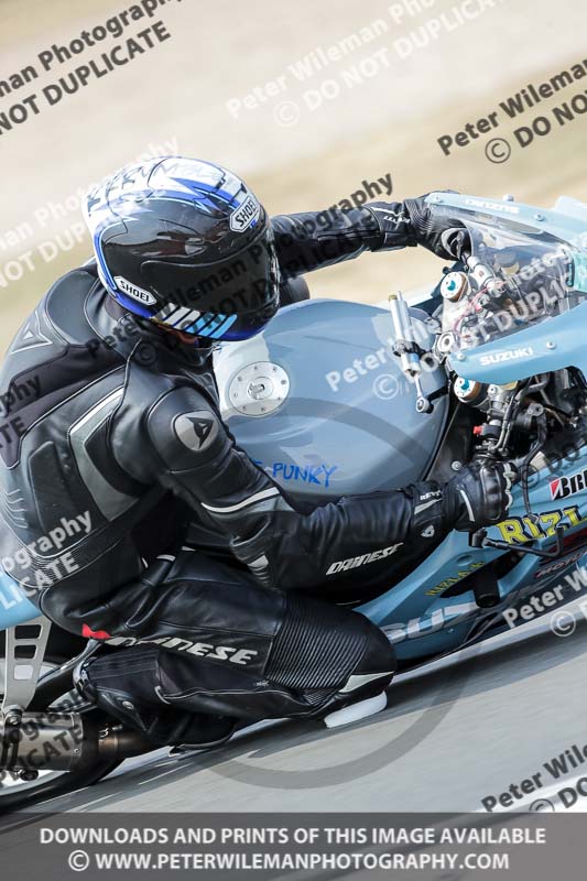 donington no limits trackday;donington park photographs;donington trackday photographs;no limits trackdays;peter wileman photography;trackday digital images;trackday photos