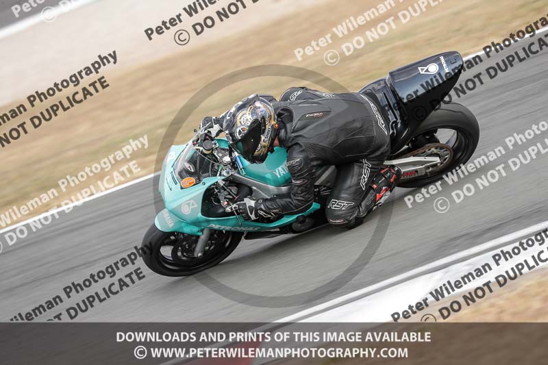 donington no limits trackday;donington park photographs;donington trackday photographs;no limits trackdays;peter wileman photography;trackday digital images;trackday photos