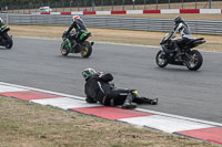 donington-no-limits-trackday;donington-park-photographs;donington-trackday-photographs;no-limits-trackdays;peter-wileman-photography;trackday-digital-images;trackday-photos