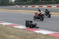 donington-no-limits-trackday;donington-park-photographs;donington-trackday-photographs;no-limits-trackdays;peter-wileman-photography;trackday-digital-images;trackday-photos