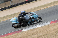 donington-no-limits-trackday;donington-park-photographs;donington-trackday-photographs;no-limits-trackdays;peter-wileman-photography;trackday-digital-images;trackday-photos