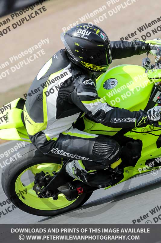donington no limits trackday;donington park photographs;donington trackday photographs;no limits trackdays;peter wileman photography;trackday digital images;trackday photos
