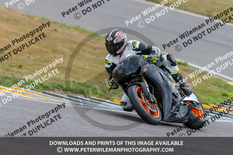 PJ Motorsport;anglesey;anglesey no limits trackday;anglesey photographs;anglesey trackday photographs;enduro digital images;event digital images;eventdigitalimages;no limits trackdays;peter wileman photography;racing digital images;trac mon;trackday digital images;trackday photos;ty croes