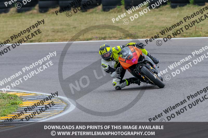 PJ Motorsport;anglesey;anglesey no limits trackday;anglesey photographs;anglesey trackday photographs;enduro digital images;event digital images;eventdigitalimages;no limits trackdays;peter wileman photography;racing digital images;trac mon;trackday digital images;trackday photos;ty croes