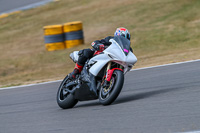Angelsey;PJ-Motorsport;anglesey-no-limits-trackday;anglesey-photographs;anglesey-trackday-photographs;enduro-digital-images;event-digital-images;eventdigitalimages;no-limits-trackdays;peter-wileman-photography;racing-digital-images;trac-mon;trackday-digital-images;trackday-photos;ty-croes