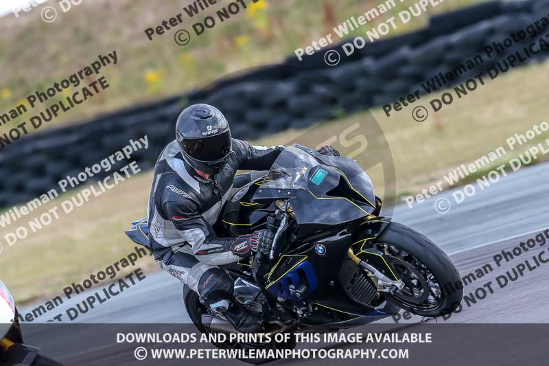 Angelsey;PJ Motorsport