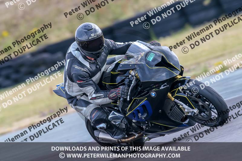 Angelsey;PJ Motorsport