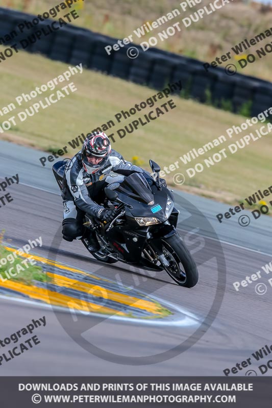 Angelsey;PJ Motorsport