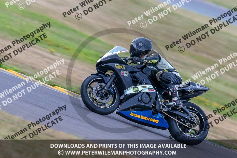 Angelsey;PJ Motorsport