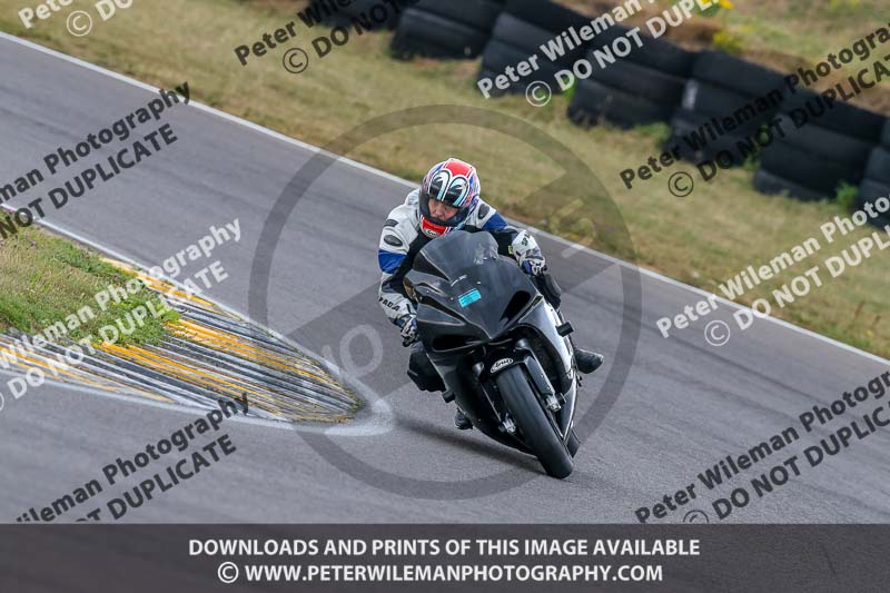 Angelsey;PJ Motorsport