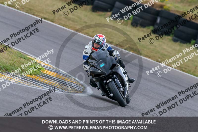 Angelsey;PJ Motorsport