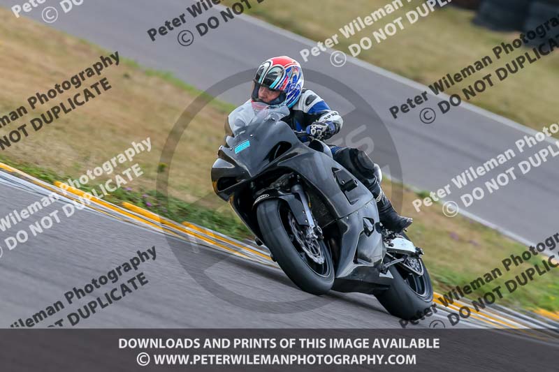 Angelsey;PJ Motorsport