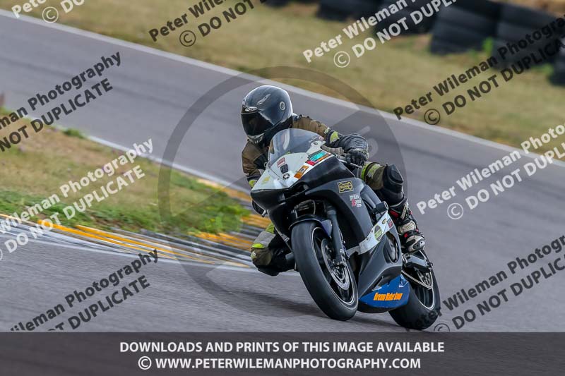 Angelsey;PJ Motorsport