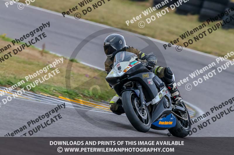 Angelsey;PJ Motorsport